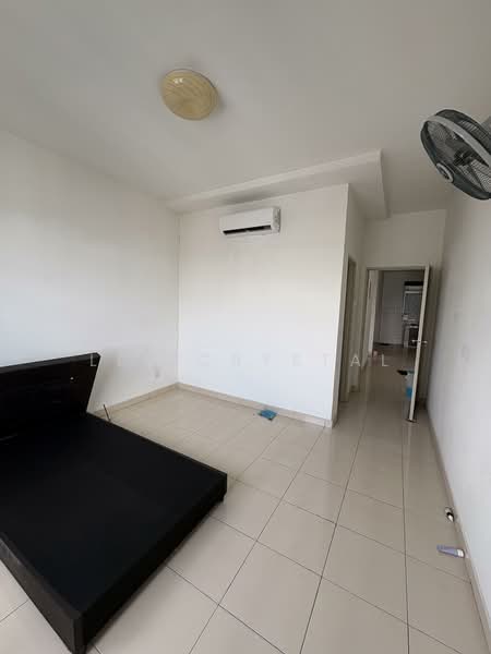Condominium for Rent at Pearl Avenue - Lee Crystal - Bedroom - PropertyGuru.com.my