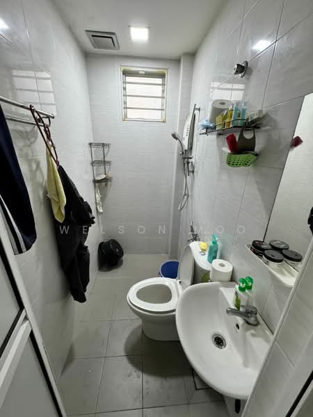 2.5-storey Terraced House for Sale in Taman Indah Gemilang 1 (Batu Caves) - Welson Moo - Bathroom - PropertyGuru.com.my