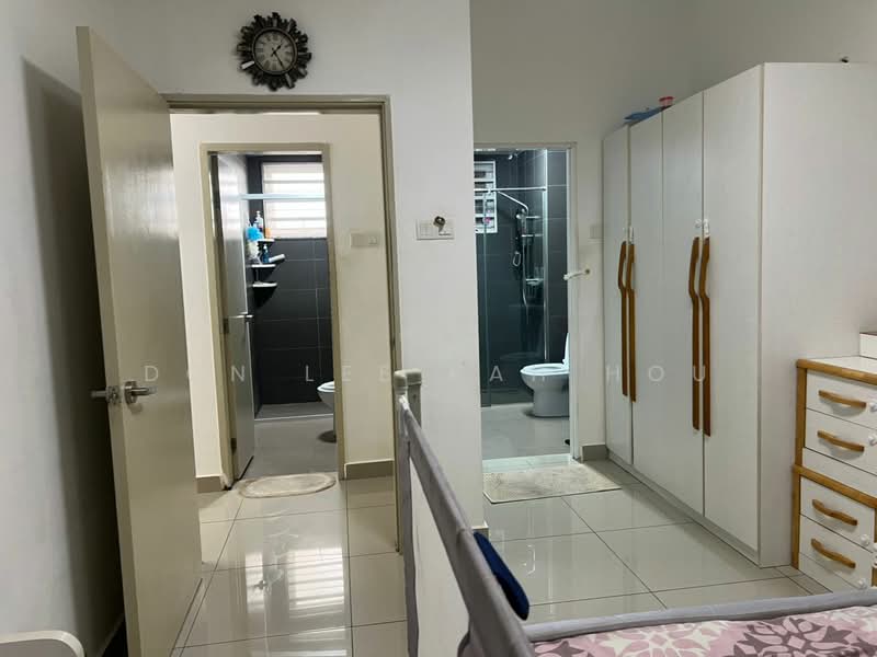 Condominium for Rent at Mutiara Ville - Don Lee Kah Hou - Bathroom - PropertyGuru.com.my