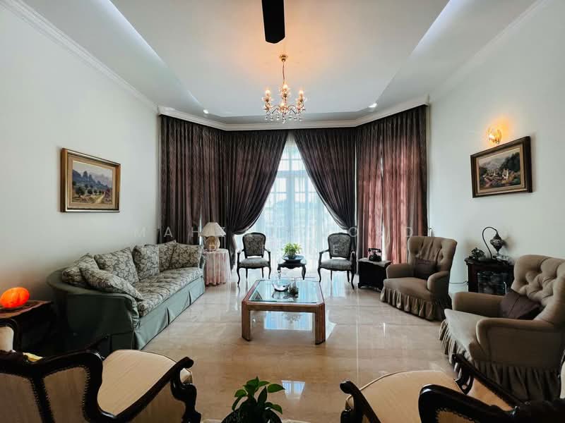 Bungalow for Sale in Cyberjaya (Selangor) - Mahzah Mohd Rapiee - Living Room - PropertyGuru.com.my