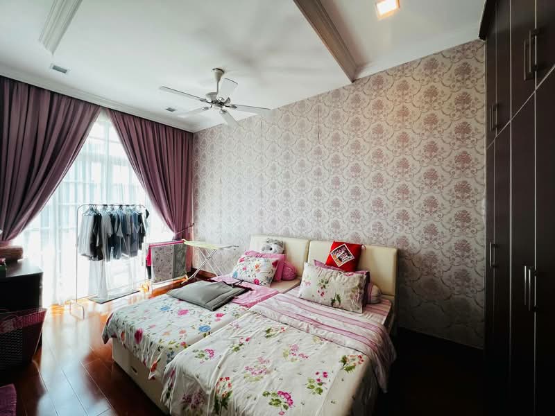 Bungalow for Sale in Cyberjaya (Selangor) - Mahzah Mohd Rapiee - Bedroom - PropertyGuru.com.my