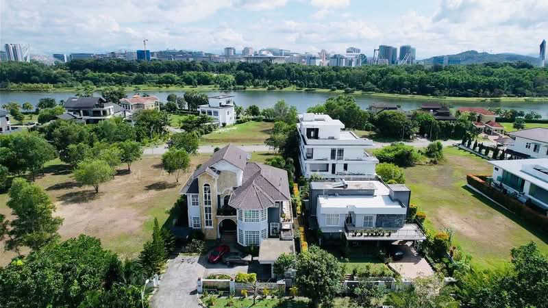 Bungalow for Sale in Cyberjaya (Selangor) - Mahzah Mohd Rapiee - Exterior - PropertyGuru.com.my