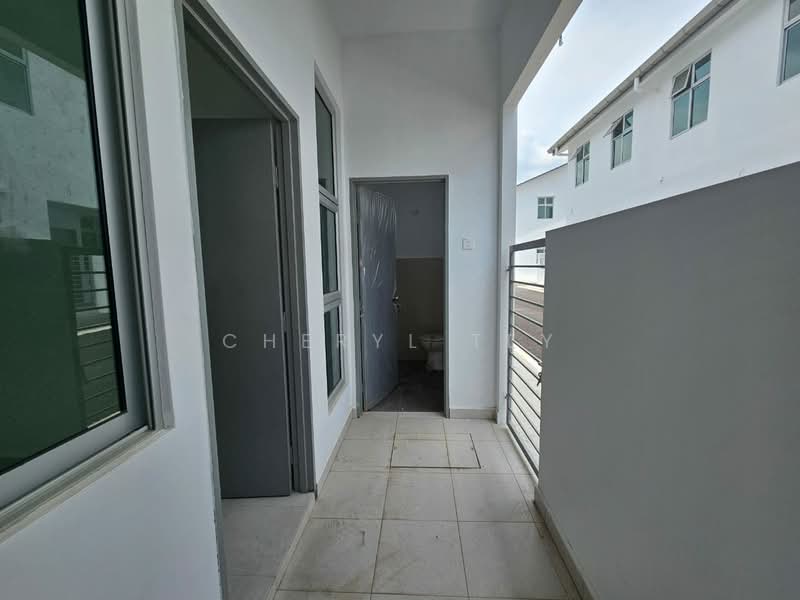 Rumah Teres 2 Tingkat untuk Dijual di Kangkar Pulai (Skudai) - Cheryl Tey - Exterior - PropertyGuru.com.my
