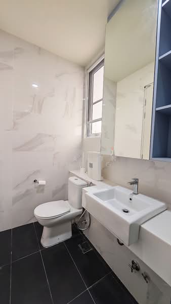 Rumah Kluster untuk Dijual di Eco Majestic (Semenyih) - Sharon Khong - Bathroom - PropertyGuru.com.my