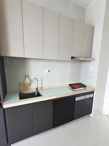 Condominium for Rent at Amberside @ Country Garden Danga Bay - Simon Wang - Kitchen - PropertyGuru.com.my
