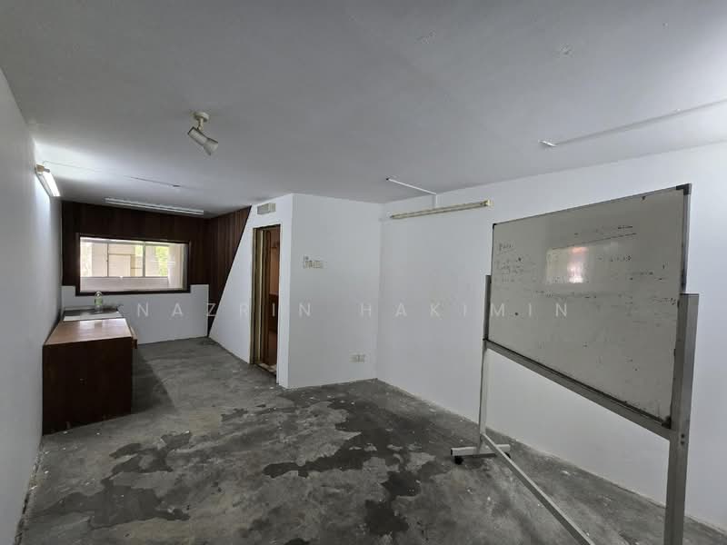 Shop / Office for Sale in Bukit Idaman (Selayang) - Nazrin Hakimin - Interior - PropertyGuru.com.my