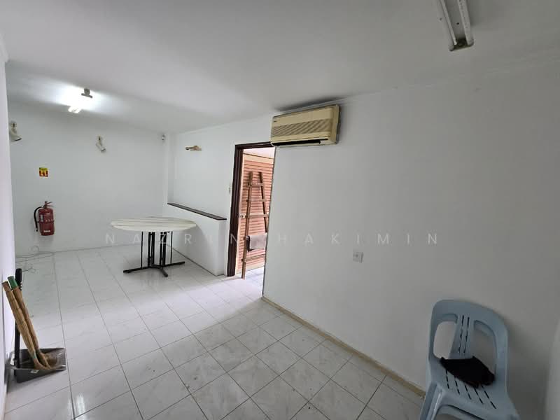 Shop / Office for Sale in Bukit Idaman (Selayang) - Nazrin Hakimin - Interior - PropertyGuru.com.my