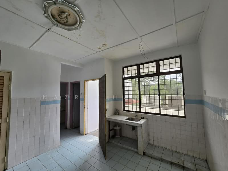 Shop / Office for Sale in Bukit Idaman (Selayang) - Nazrin Hakimin - Kitchen - PropertyGuru.com.my