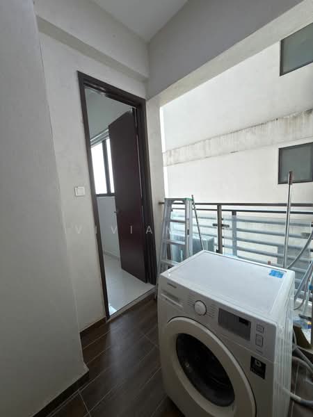 Condominium for Rent at Amberside @ Country Garden Danga Bay - Vivian Ho - Balcony - PropertyGuru.com.my