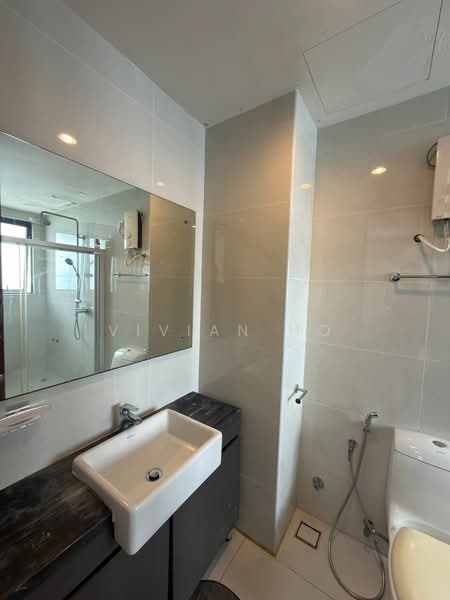 Condominium for Rent at Amberside @ Country Garden Danga Bay - Vivian Ho - Bathroom - PropertyGuru.com.my