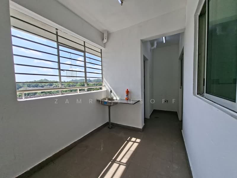 Condominium for Sale at Tiara ParkHomes - Zamri Yusoff - Balcony - PropertyGuru.com.my