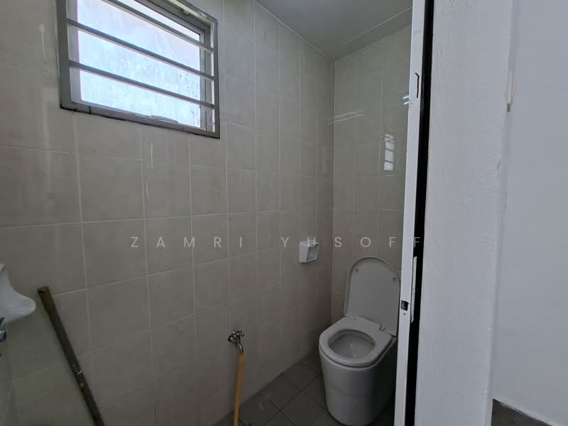 Condominium for Sale at Tiara ParkHomes - Zamri Yusoff - Bathroom - PropertyGuru.com.my