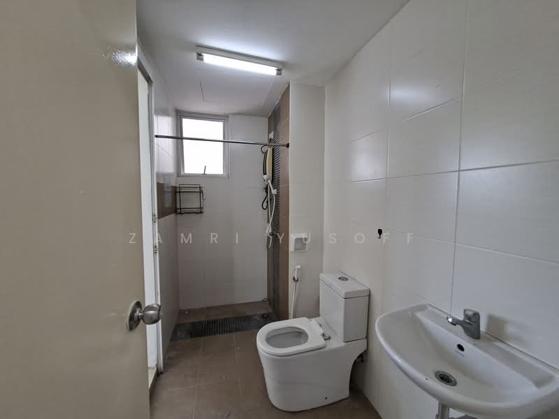 Condominium for Sale at Tiara ParkHomes - Zamri Yusoff - Bathroom - PropertyGuru.com.my