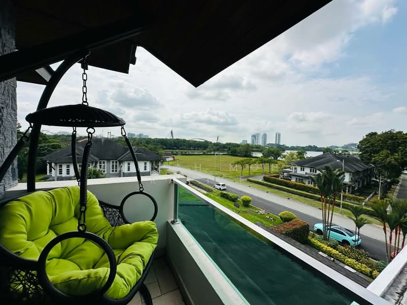Bungalow for Sale in Cyberjaya (Selangor) - Mahzah Mohd Rapiee - Balcony - PropertyGuru.com.my
