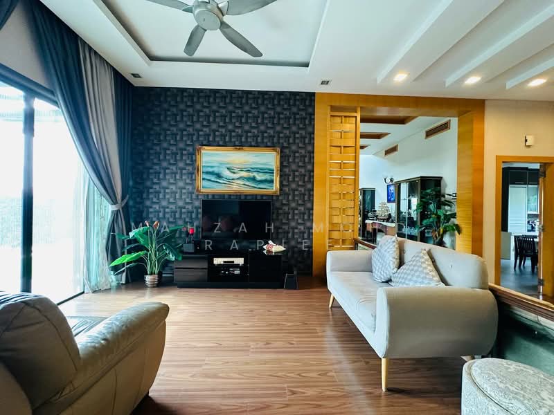 Bungalow for Sale in Cyberjaya (Selangor) - Mahzah Mohd Rapiee - Living Room - PropertyGuru.com.my
