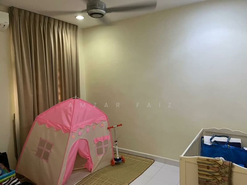 Condominium for Sale at Kristal View - Amzar Faiz - Bedroom - PropertyGuru.com.my