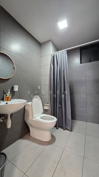 Kondominium untuk Dijual di Casa Green - Sharon Khong - Bathroom - PropertyGuru.com.my