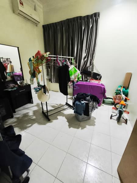 Rumah Teres 1 Tingkat untuk Dijual di Taman Nusa Jaya Mas (Iskandar Puteri (Nusajaya)) - Eric Wong - Bedroom - PropertyGuru.com.my