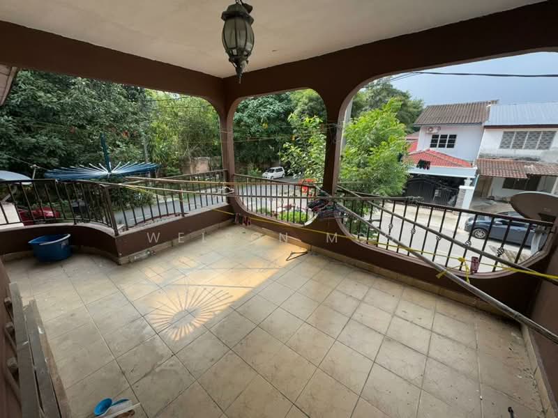Rumah Teres 2 Tingkat untuk Dijual di Taman Melawati (Ulu Kelang) - Welson Moo - Balcony - PropertyGuru.com.my