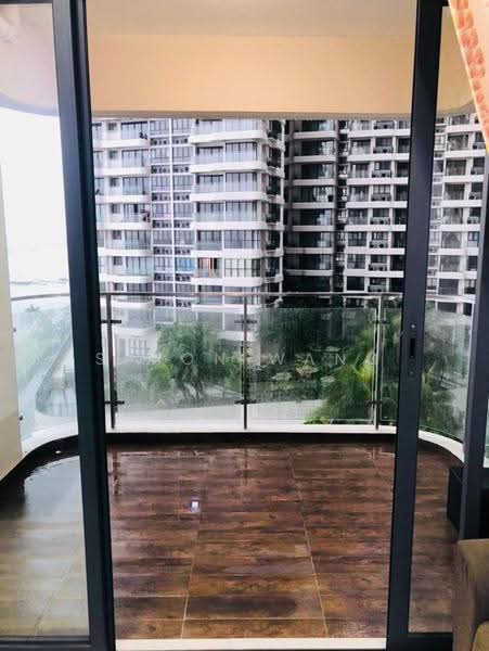 Condominium for Rent at Kings Bay @ Country Garden Danga Bay - Simon Wang - Balcony - PropertyGuru.com.my