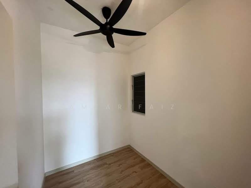 Condominium for Sale at Lakefront Homes - Amzar Faiz - Interior - PropertyGuru.com.my