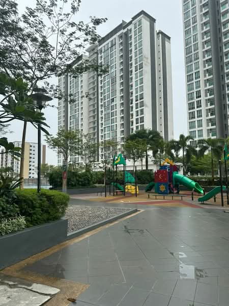 Service Residence for Rent at Meridin Bayvue Serviced Apartment - Li Lian Chew - PropertyGuru.com.my