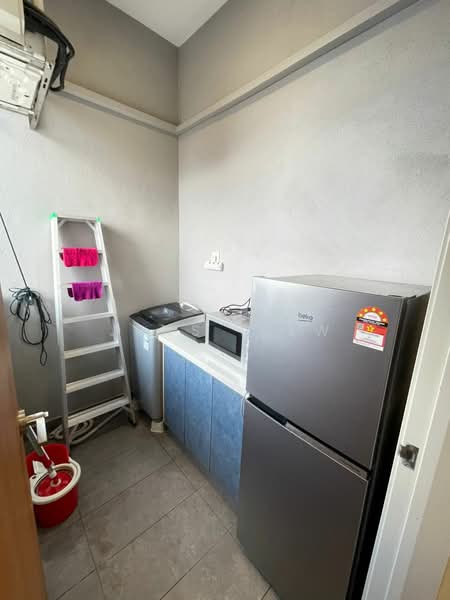 Service Residence for Sale at The Grand Subang Jaya SS15 - Jens Liew - Kitchen - PropertyGuru.com.my