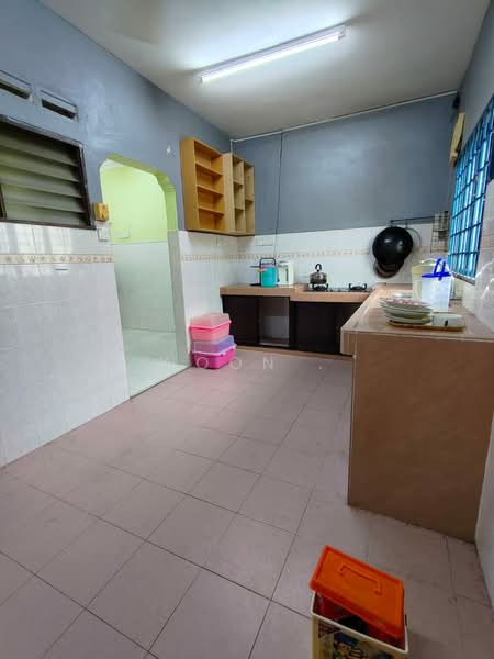 Rumah Teres 2 Tingkat untuk Dijual di Batu Berendam (Melaka) - Woon . - Kitchen - PropertyGuru.com.my