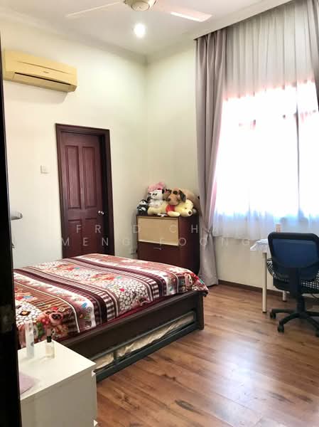 Semi-Detached House for Sale in Ampang Jaya (Ampang) - Fred Chai Meng Foong - Bedroom - PropertyGuru.com.my