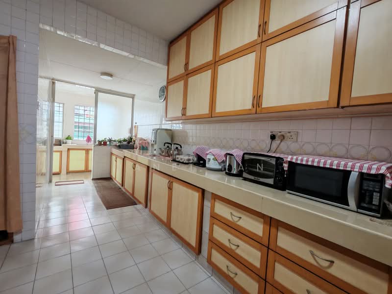 2-storey Terraced House for Sale in SS18 (Subang Jaya) - Janet Tan - Dry Kitchen - PropertyGuru.com.my