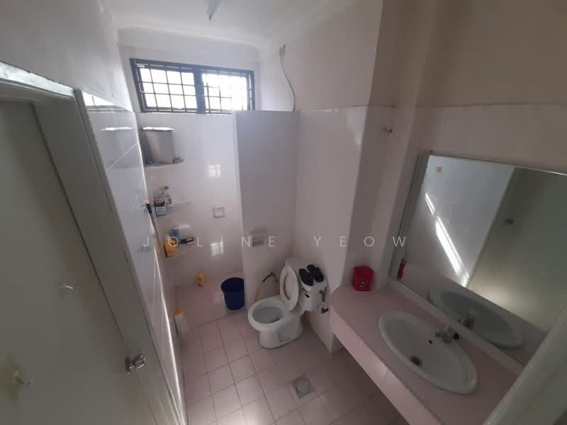 Rumah Banglo untuk Dijual di Taman Sinfar (Ipoh) - Joline YEOW - Bathroom - PropertyGuru.com.my