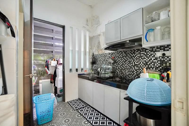 2-storey Terraced House for Sale in Sierra Ukay (Ampang) - Shafiq Muttalib - Kitchen - PropertyGuru.com.my