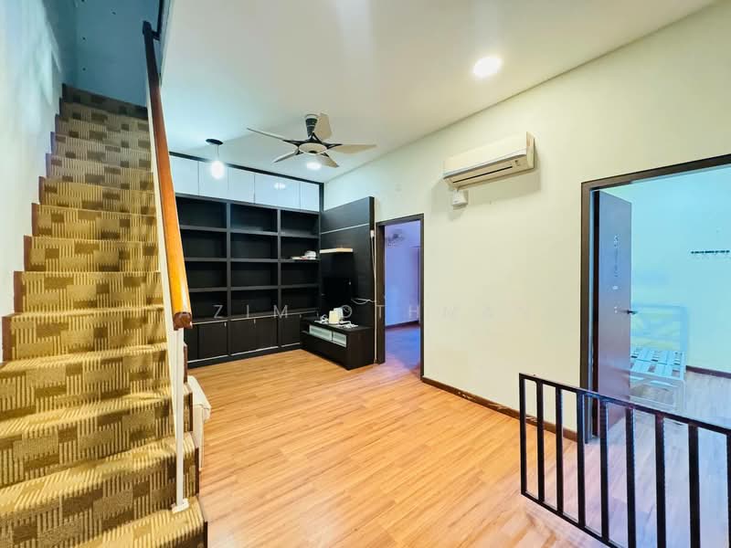2-storey Terraced House for Sale in Cahaya Spk (Shah Alam) - Azim Othman - Interior - PropertyGuru.com.my