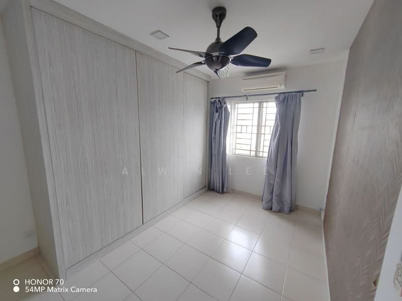 Pangsapuri untuk Disewa di Seri Baiduri - Alwin Lee - Bedroom - PropertyGuru.com.my
