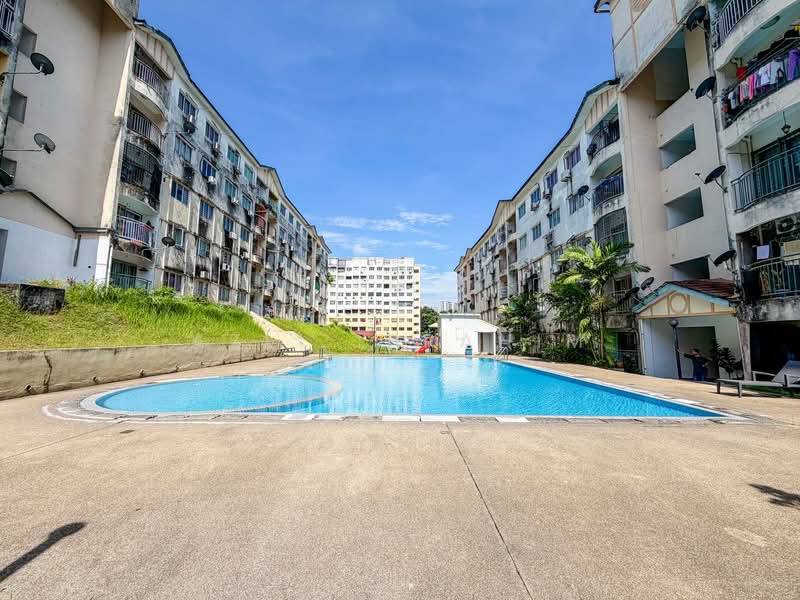 Pangsapuri untuk Dijual di Pangsapuri Cemara - Azli Ibrahim - Exterior - PropertyGuru.com.my