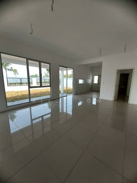 Rumah Teres 2-Tingkat untuk Dijual di Rawang (Selangor) - Alice Low - Living Room - PropertyGuru.com.my