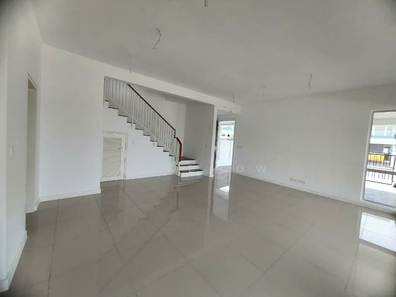 Rumah Teres 2-Tingkat untuk Dijual di Rawang (Selangor) - Alice Low - Living Room - PropertyGuru.com.my