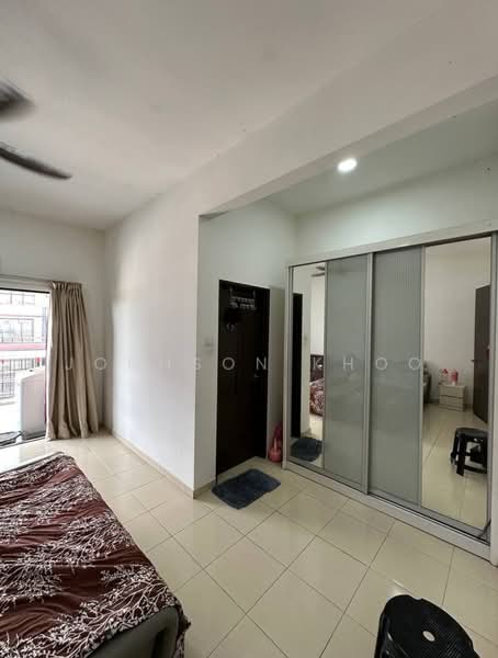 Rumah Teres 3 Tingkat untuk Dijual di Puchong (Selangor) - Johnson Khoo - Bedroom - PropertyGuru.com.my