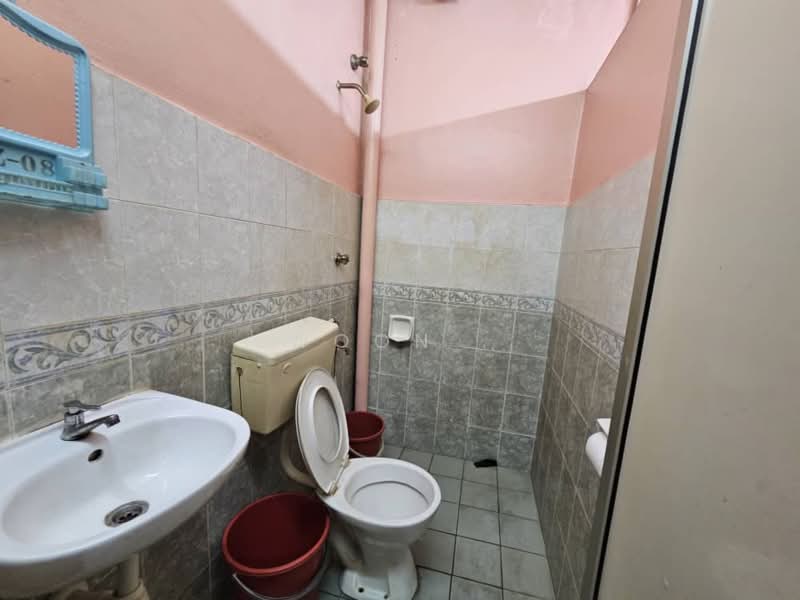 Rumah Teres 1 Tingkat untuk Dijual di Melaka (Melaka) - Woon . - Bathroom - PropertyGuru.com.my