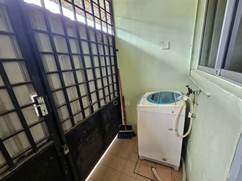 Rumah Teres 1 Tingkat untuk Dijual di Melaka (Melaka) - Woon . - Exterior - PropertyGuru.com.my