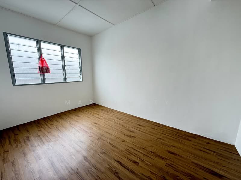 Rumah Teres 2 Tingkat untuk Dijual di Taman Intan Kluang (Kluang) - Marcus Tey - Interior - PropertyGuru.com.my