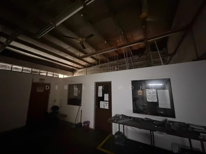Semi-D Factory for Sale in Taman Desa Cemerlang (Ulu Tiram) - Derrick Wong - Interior - PropertyGuru.com.my