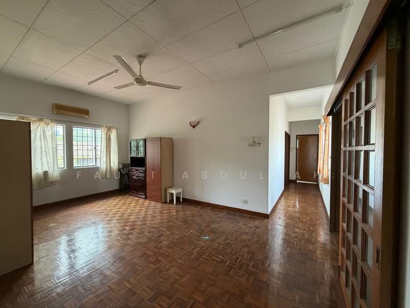 Bungalow for Sale in Kampung Datuk Keramat (Keramat) - Fauzi Abdullah - Living Room - PropertyGuru.com.my