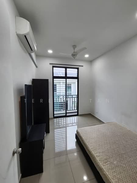 2-storey Terraced House for Rent in Kota Masai (Pasir Gudang) - Terence Tan - Bedroom - PropertyGuru.com.my