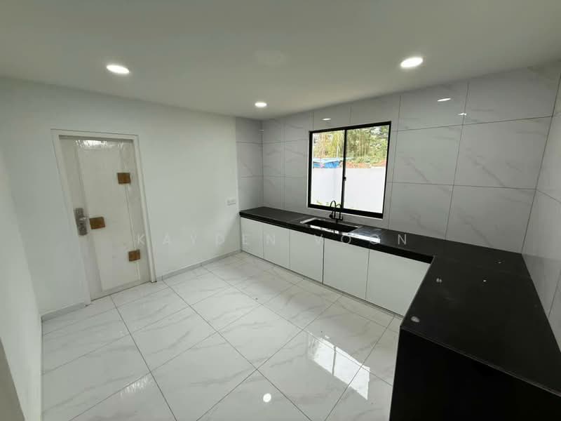 2-storey Terraced House for Sale in Johor Bahru (Johor) - Kayden Voon - Kitchen - PropertyGuru.com.my
