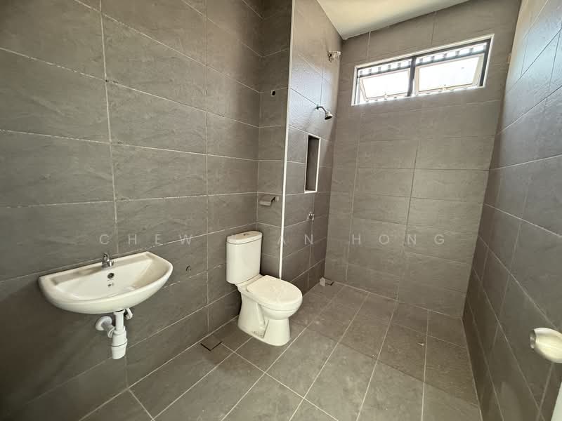 Rumah Teres 2 Tingkat untuk Dijual di Bukit Indah (Iskandar Puteri (Nusajaya)) - Chew Kian Hong - Bathroom - PropertyGuru.com.my
