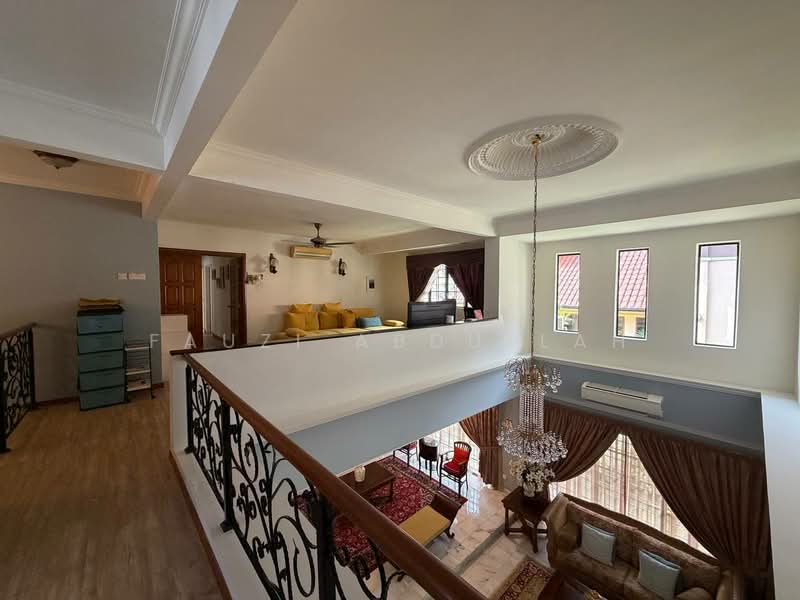 Bungalow for Sale in Taman TAR (Tun Abdul Razak) (Ampang) - Fauzi Abdullah - Living Room - PropertyGuru.com.my