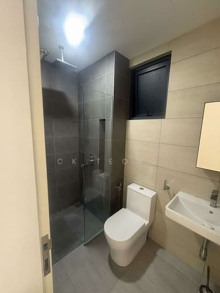 Kondominium untuk Disewa di Sky Meridien - CK Teong - Bathroom - PropertyGuru.com.my