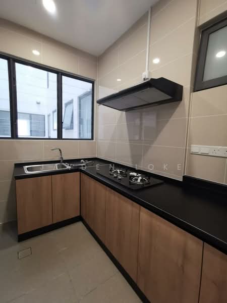 Condominium for Rent at Waltz Residences - Jayden Loke - Kitchen - PropertyGuru.com.my