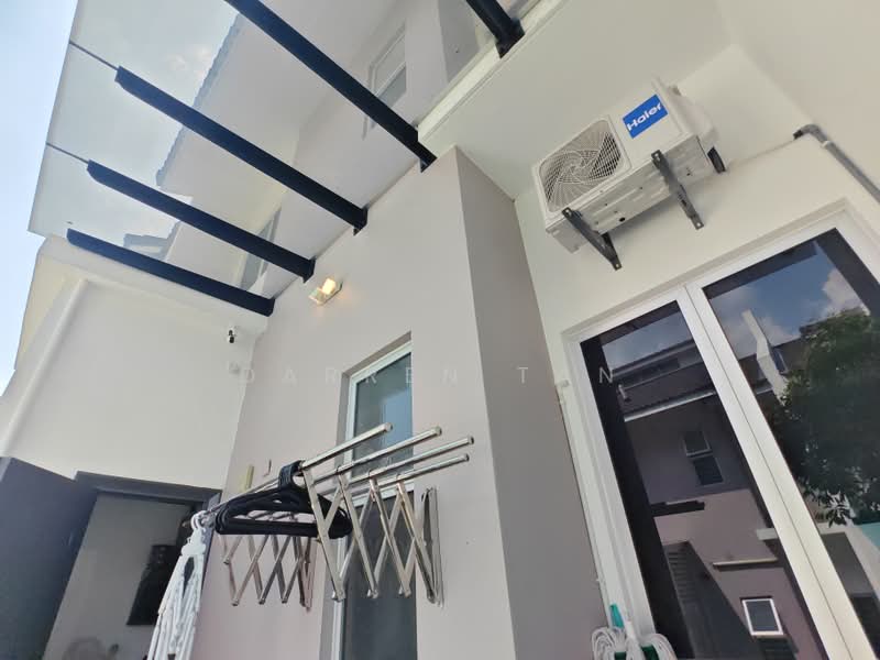 2-storey Terraced House for Sale in Tamansari (Rawang) - Darren Tan - Exterior - PropertyGuru.com.my